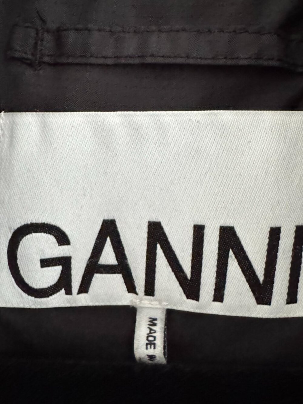 Ganni Quilted jacket in Black, size 40. Fits like a size 12 ish - Picture 9 of 16